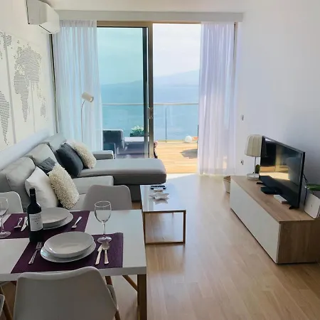 Apartament Tabaiba Ocean View - Terrace, Pool شقة